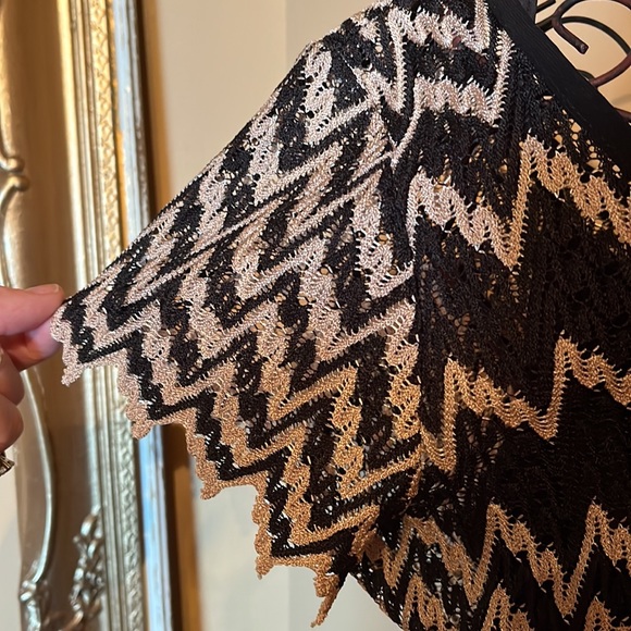 Joseph Ribkoff ladies dress - worn once. Has underdress also - Picture 6 of 6